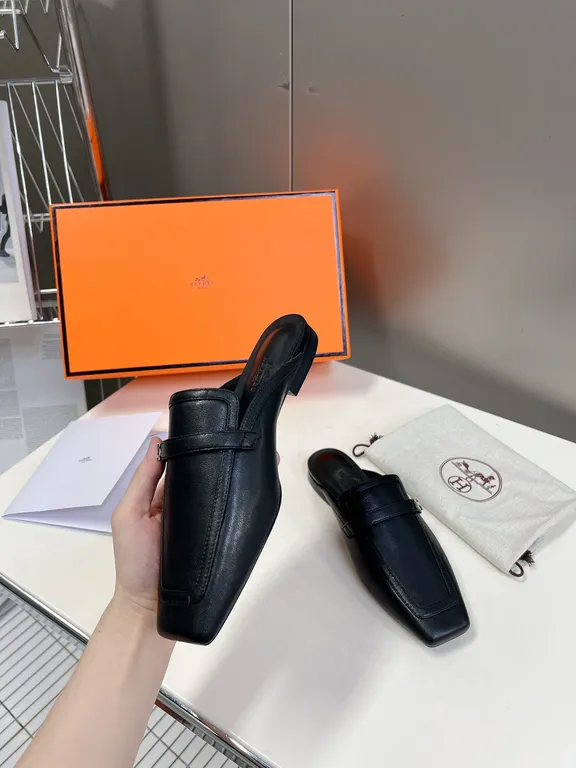 Hermes Shoe 